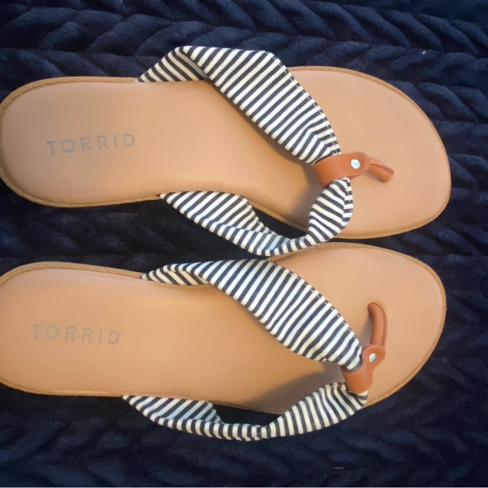Torrid Retro Nautical Blue and White Striped Canvas Leisure Sandals - 7 WW